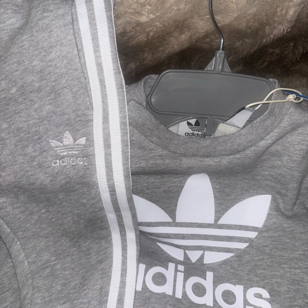 adidas 9months track suit crew set